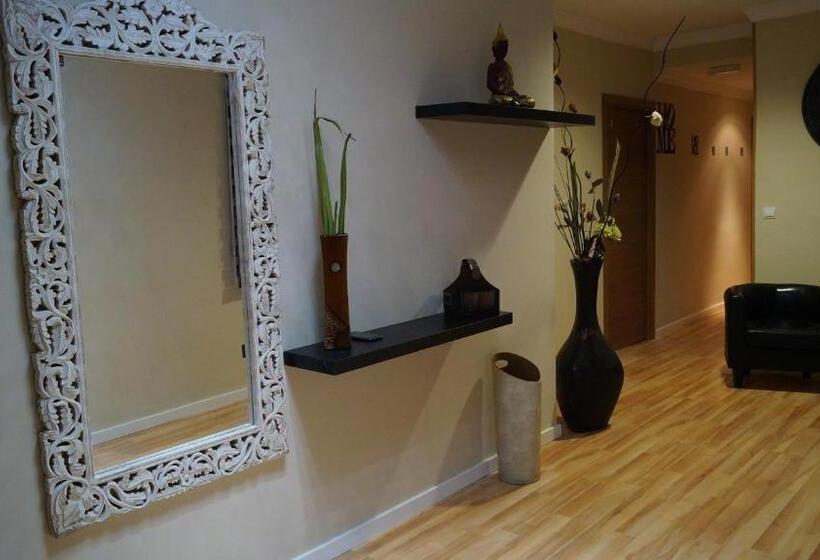 Номер Стандарт с Террасой, Good Home Paseo De Gracia