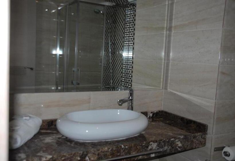 اتاق سوپریور یک تخته, A44