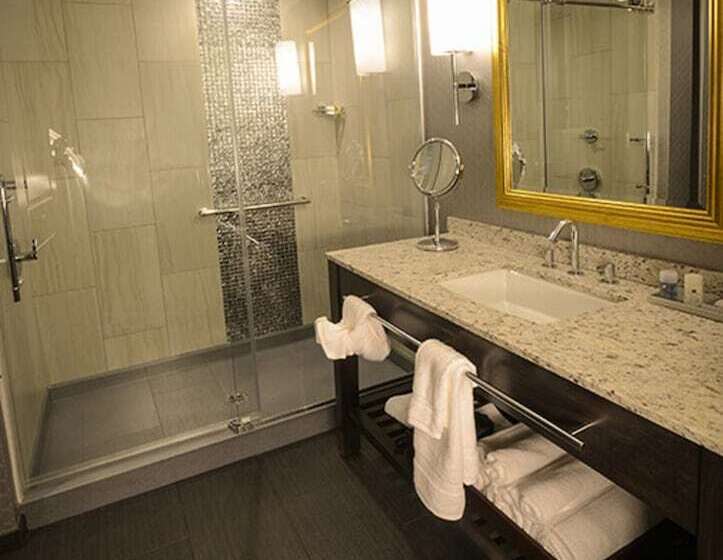 Standard Connecting Room, The Guest House At Graceland