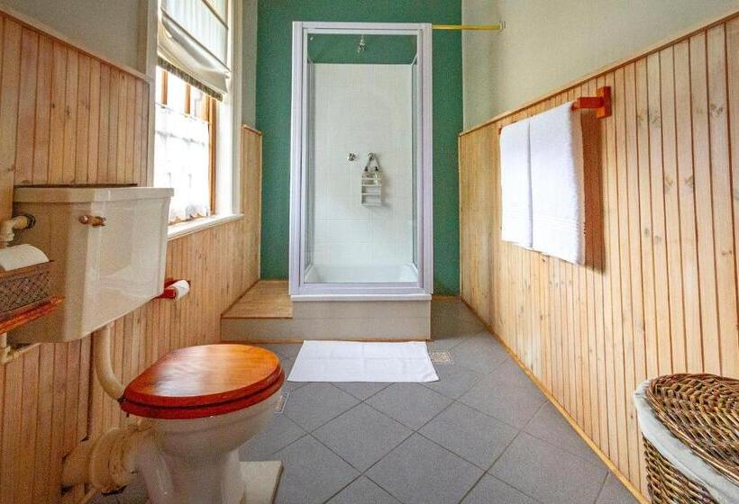 Номер Стандарт с Балконом, Airlies Guest House