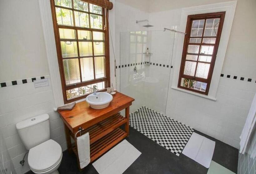 Номер Стандарт, Airlies Guest House