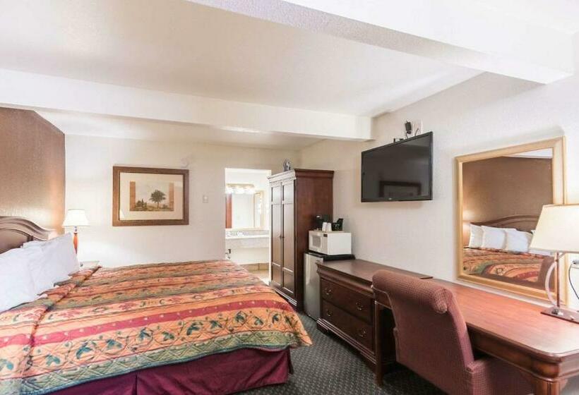 Стандартный Номер Кровать Кинг, 1st Interstate Inn Montrose