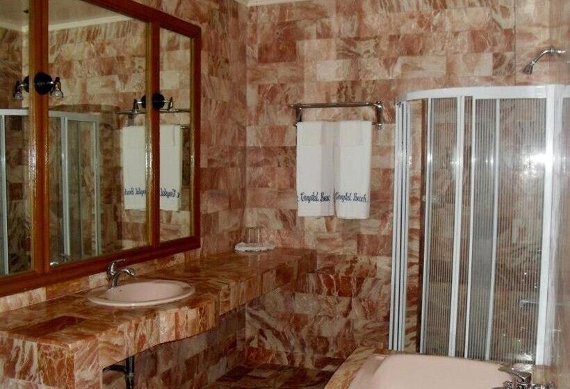 디럭스 스위트 킹 침대, Blue Crystal Beach Resort