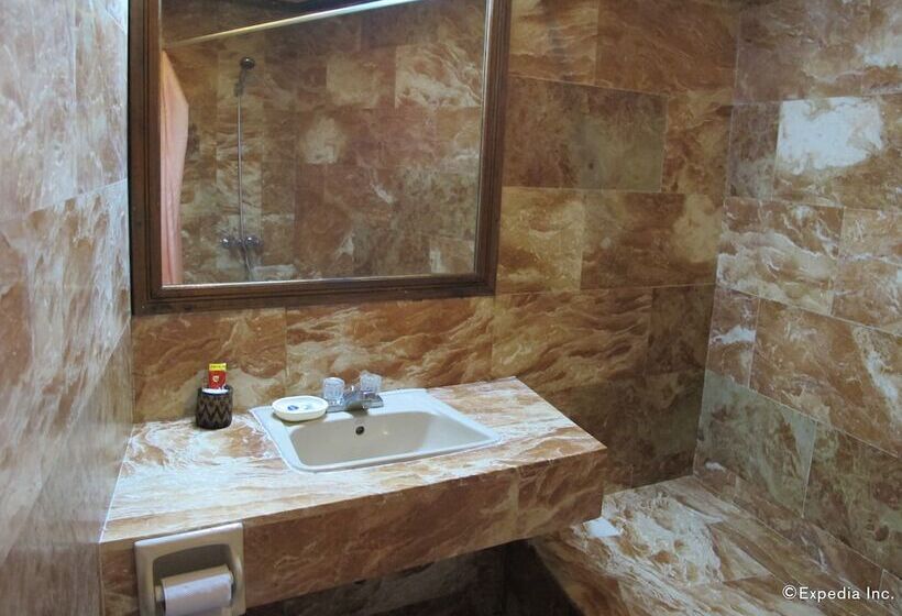 패밀리 룸 측면 바다 전망, Blue Crystal Beach Resort
