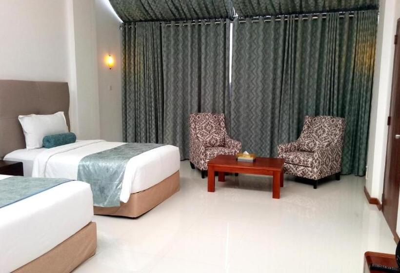 Номер Superior, Club Waskaduwa Beach Resort & Spa