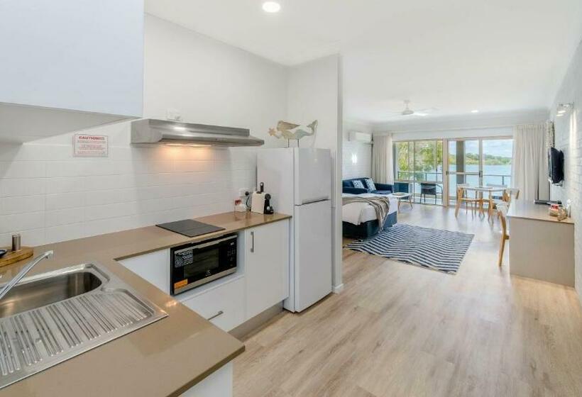 Семейный Номер Superior, Moby Dick Waterfront Resort Motel