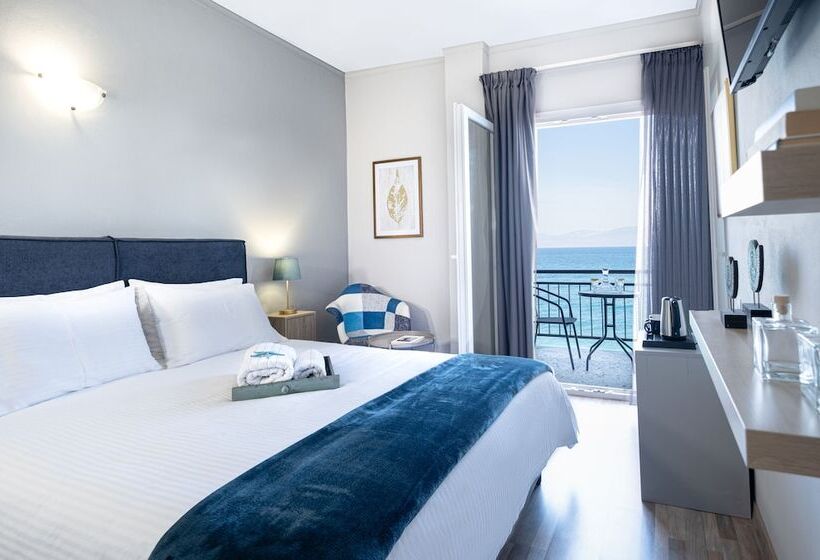 غرفة قياسية إطلالة جانبية علي البحر, Riviera