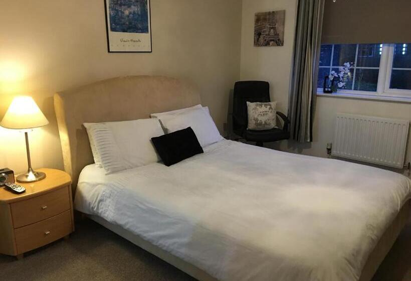 Номер Deluxe Кровать Кинг, Sleepneat