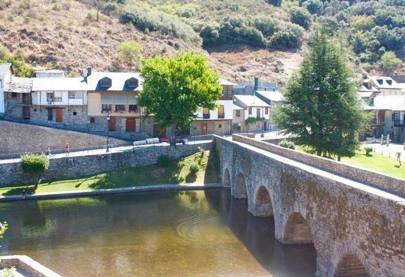 Люкс, Hostal El Palacio