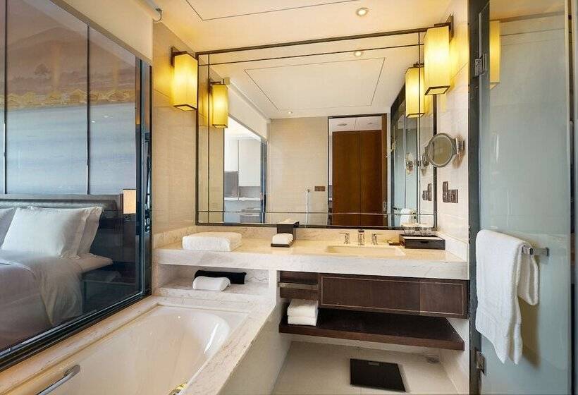 Номер Deluxe Вид на Сад, Doubletree By Hilton Ningbo Beilun