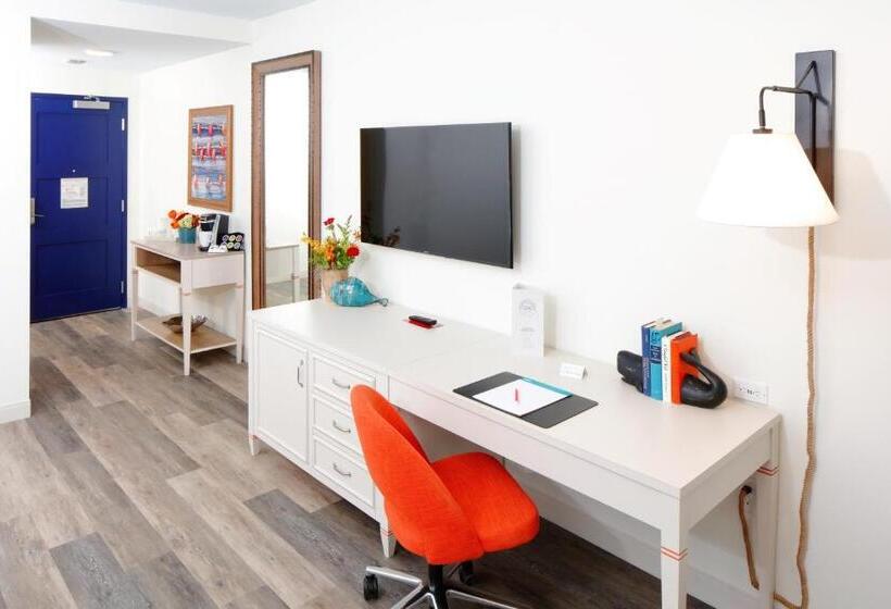 스탠다드 룸 킹사이즈 침대, Indigo Orange Beach   Gulf Shores, An Ihg