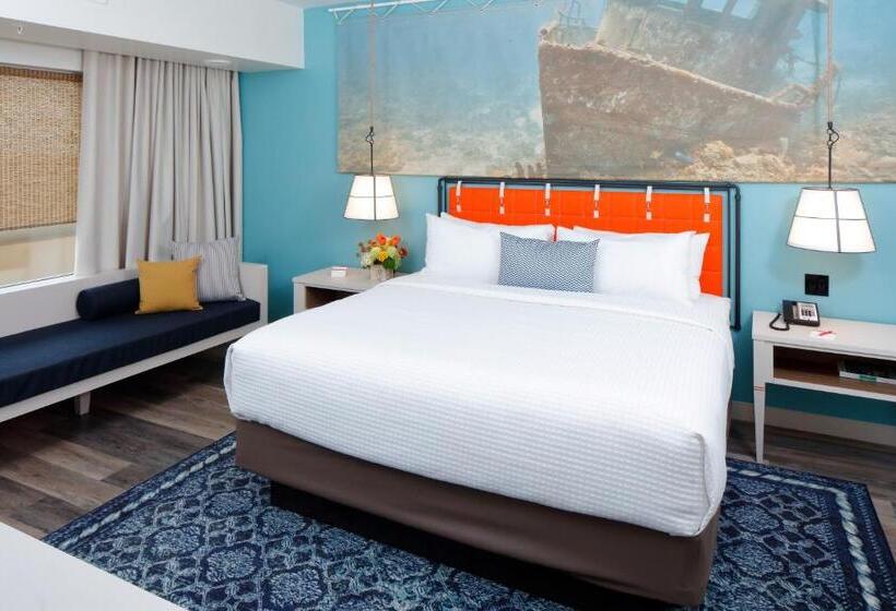스위트 킹사이즈 침대, Indigo Orange Beach   Gulf Shores, An Ihg