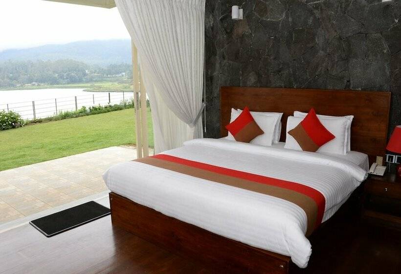Номер Deluxe Вид на Озеро, Serenus Boutique Villa