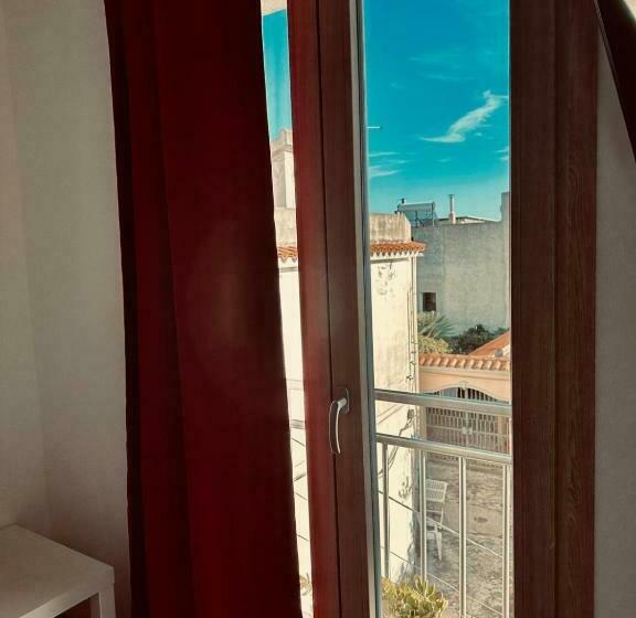 Семейный Номер, B&b Luchia