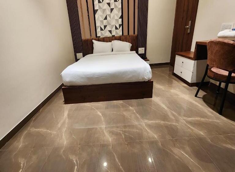 Номер Superior Кровать Кинг, The Mint Nanded