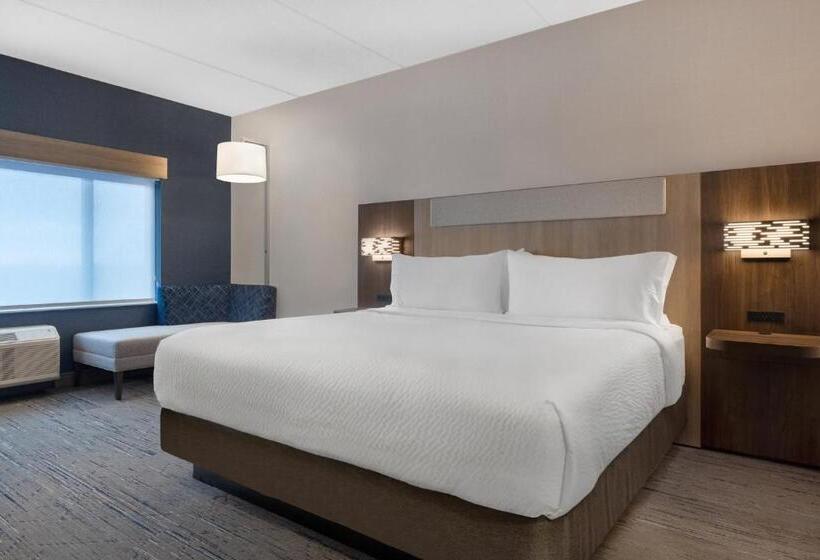 带大床的标准间, Holiday Inn Express & Suites St Thomas
