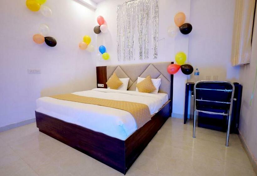 Номер Deluxe, Fabhotel Vishal Palace