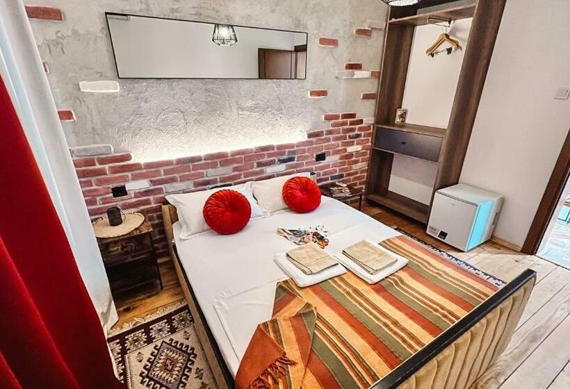 آپارتمان 2 خوابه, Guest House Mirah