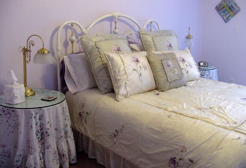 스탠다드 트리플 룸, Apple Blossom Inn