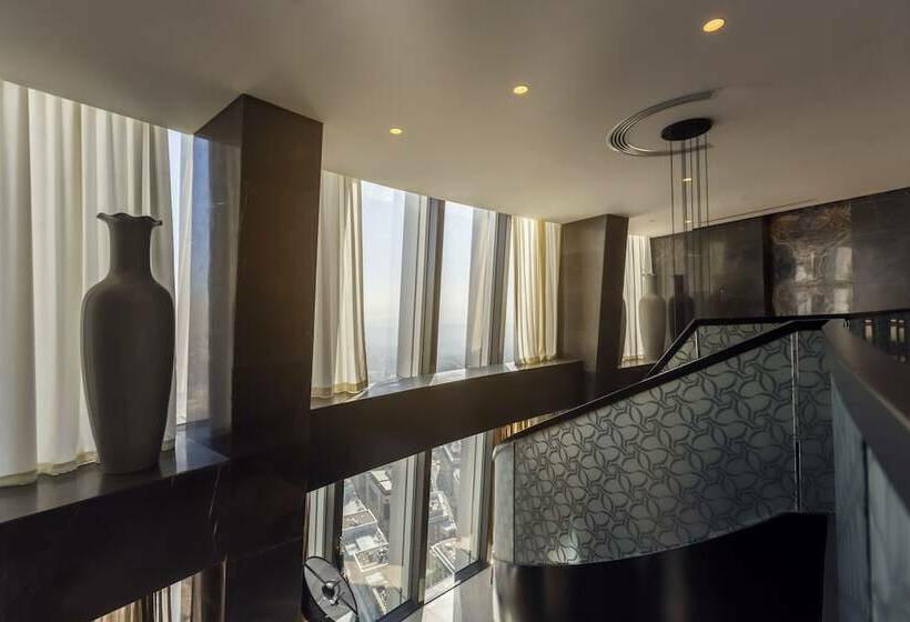 سوئیت رویال, Amman Rotana