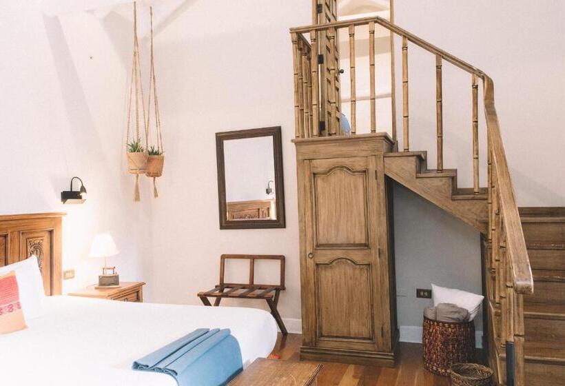 جناح, Antigua Casona San Blas