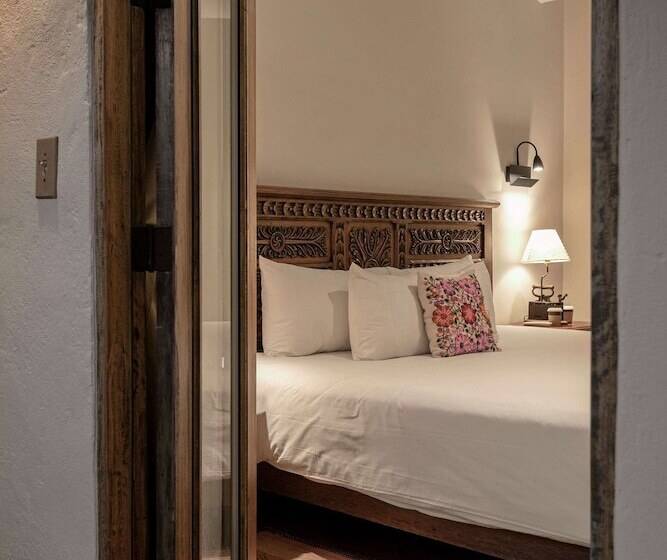 جناح, Antigua Casona San Blas