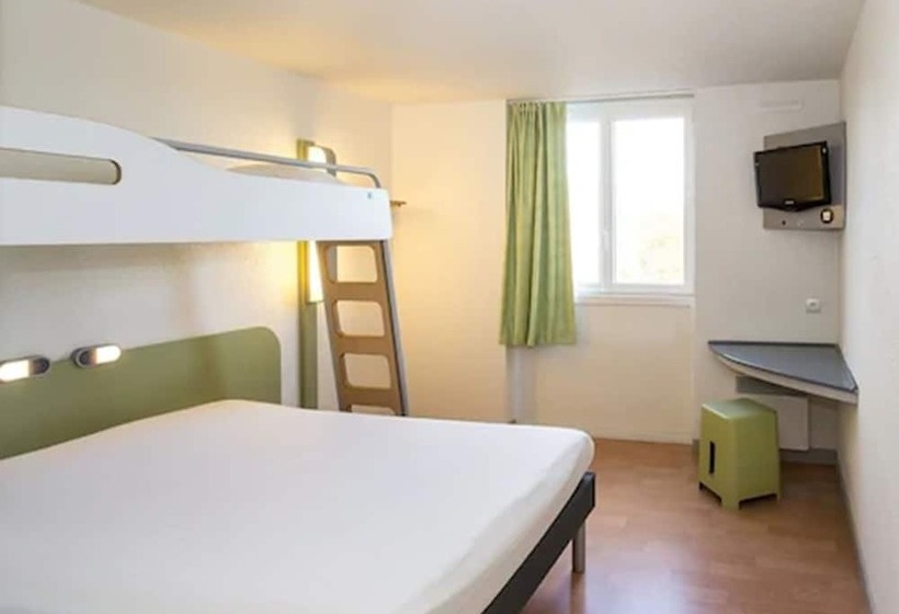 Номер Стандарт Трехместный, Ibis Budget Lorient Hennebont