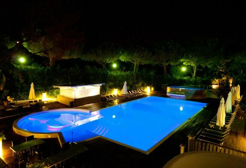 Номер Стандарт, Villaggio La Pescaccia