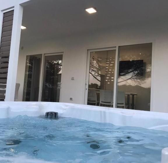 Бунгало Superior, Villaggio La Pescaccia