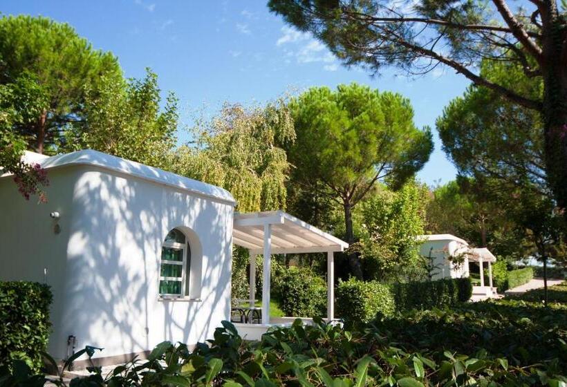 Бунгало Стандарт, Villaggio La Pescaccia