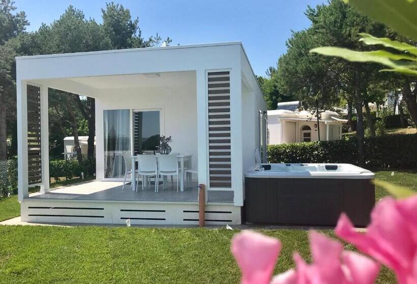 Бунгало Superior, Villaggio La Pescaccia
