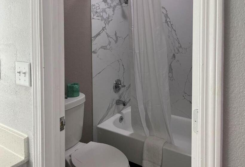 스탠다드 룸 킹사이즈 침대, Motel 6 Lafayette, In
