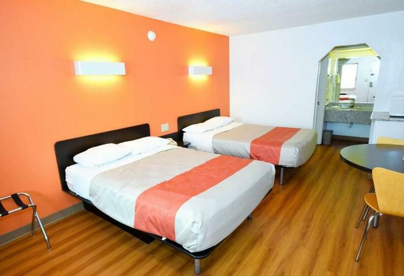 디럭스 4인 룸, Motel 6 Lafayette, In