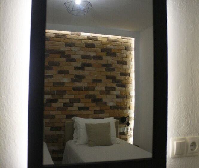 Апартаменты 2 Спальни, Salonikiou Beach Deluxe Apartments