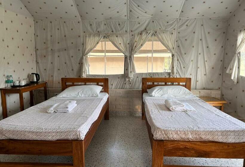 اتاق لوکس, Sonai Nameri   Nameri National Park