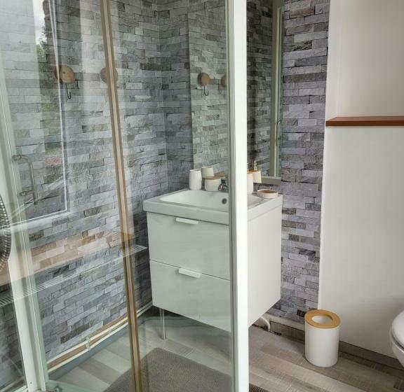 Номер Стандарт Вид на Сад, La Maison Des Roses
