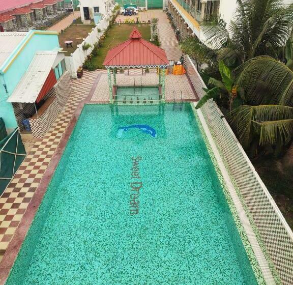 Трехместный Superior Вид на Море, Sweet Dream Beach Resort !! 50 Mts From Beach ! Peaceful Room With Garden View Free Parking !!