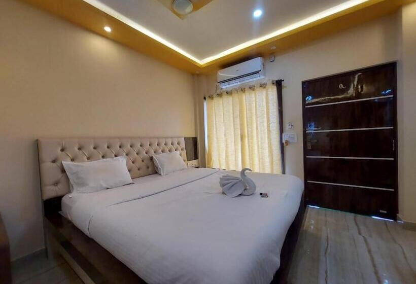 Номер Стандарт, Sweet Dream Beach Resort !! 50 Mts From Beach ! Peaceful Room With Garden View Free Parking !!