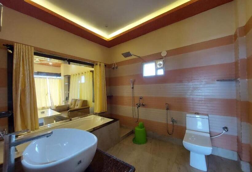 Полулюкс Вид на Сад, Sweet Dream Beach Resort !! 50 Mts From Beach ! Peaceful Room With Garden View Free Parking !!