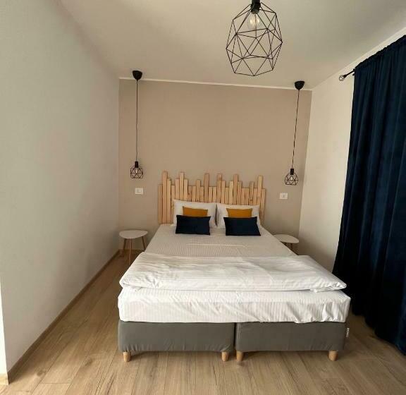 اتاق استاندارد, Maison 25