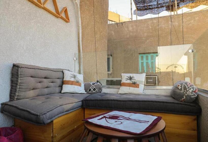 اتاق اکونومی, King Tout Hotel Pyramids View