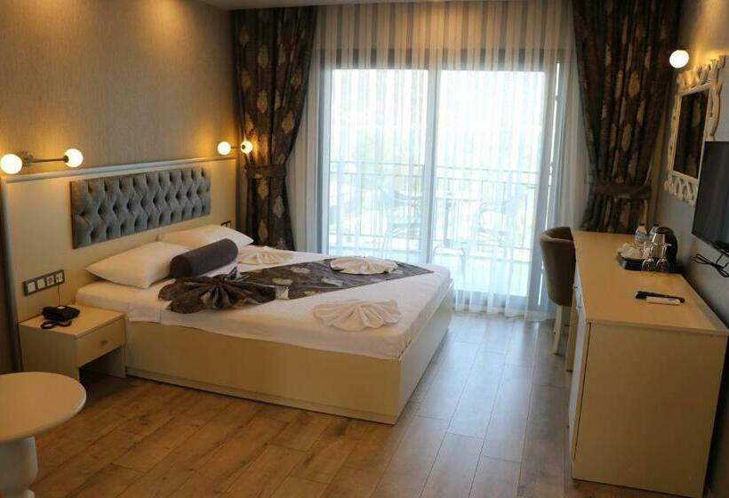 Номер Стандарт с Балконом, Toros Deluxe Resort