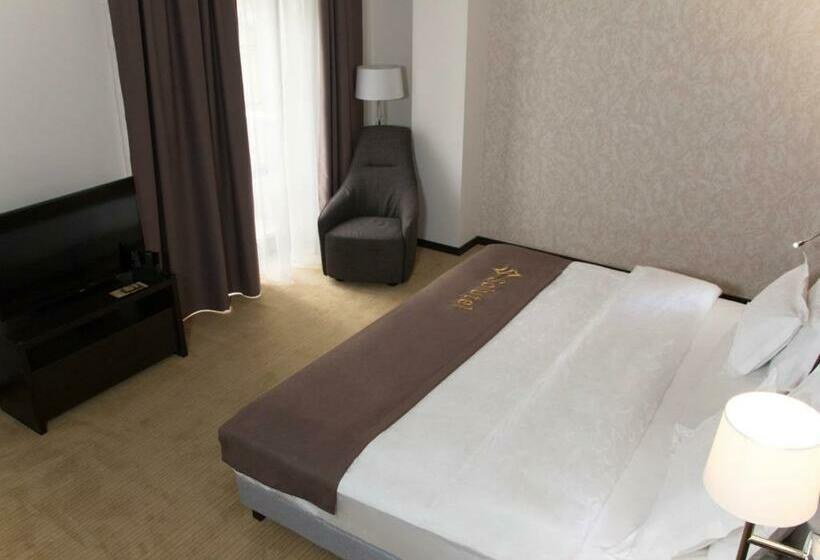اتاق استاندارد, Solutel