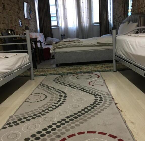 اتاق استاندارد سه نفره, Istanbul Hotel&guesthouse