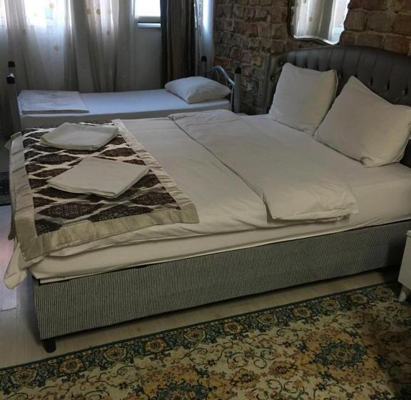 اتاق خانوادگی, Istanbul Hotel&guesthouse