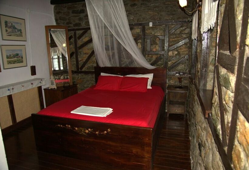 Номер Классика Двуспальная Кровать, Apalni Cottage
