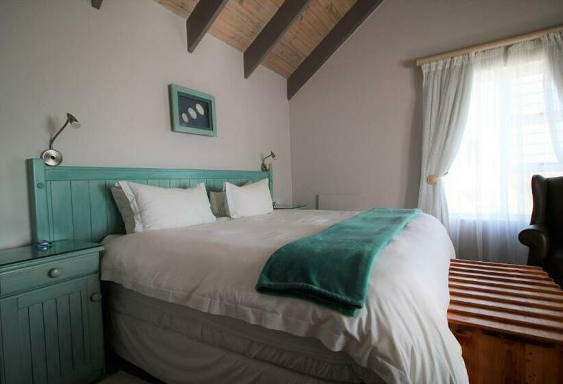 Номер Deluxe Вид на Море с Балконом, Baywatch Guest House