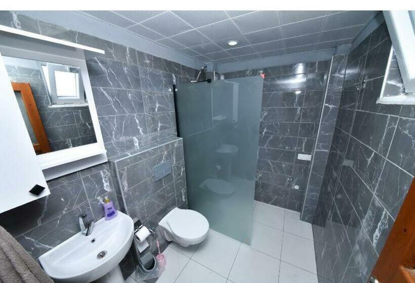 آپارتمان 1 خوابه, çeli̇kel Apart