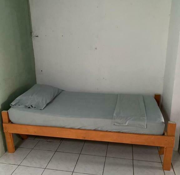 共用房间的床, Sweet Gulf Hostel