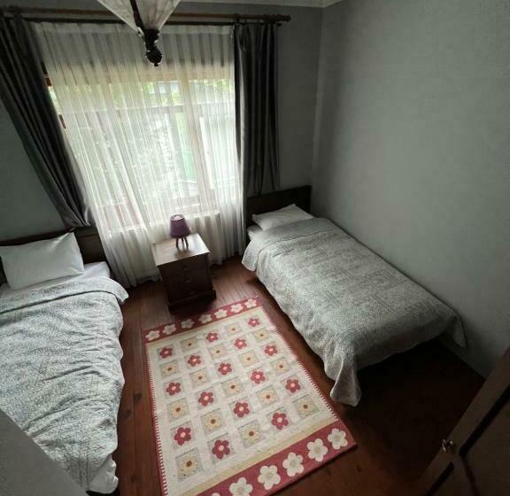 Семейный Номер, Four Season Villa Apart